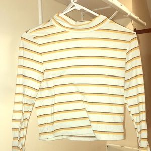 Knitted striped turtleneck